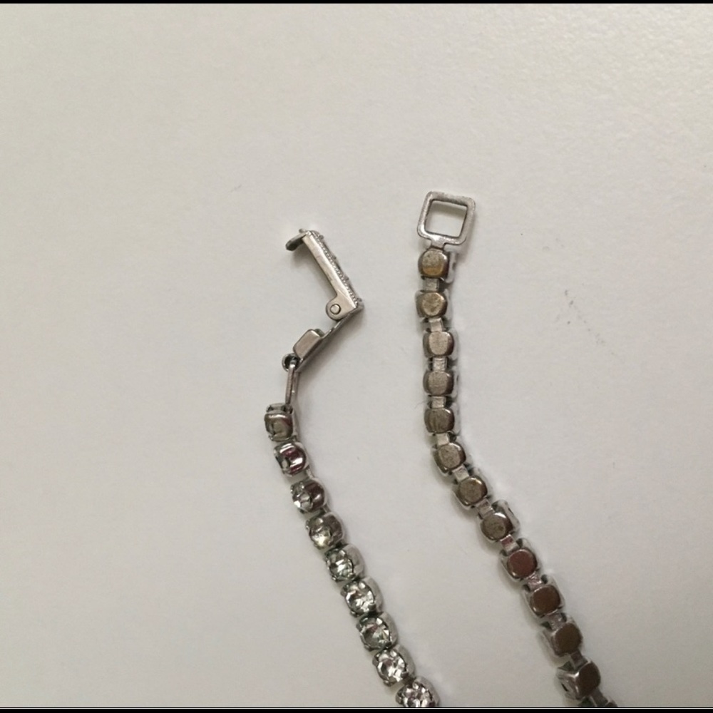 Vintage Rhinestone Necklace - Picture 5 of 6